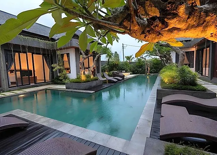 Mama 1 Ubud - Pool View Ubud By Serenity Hotel